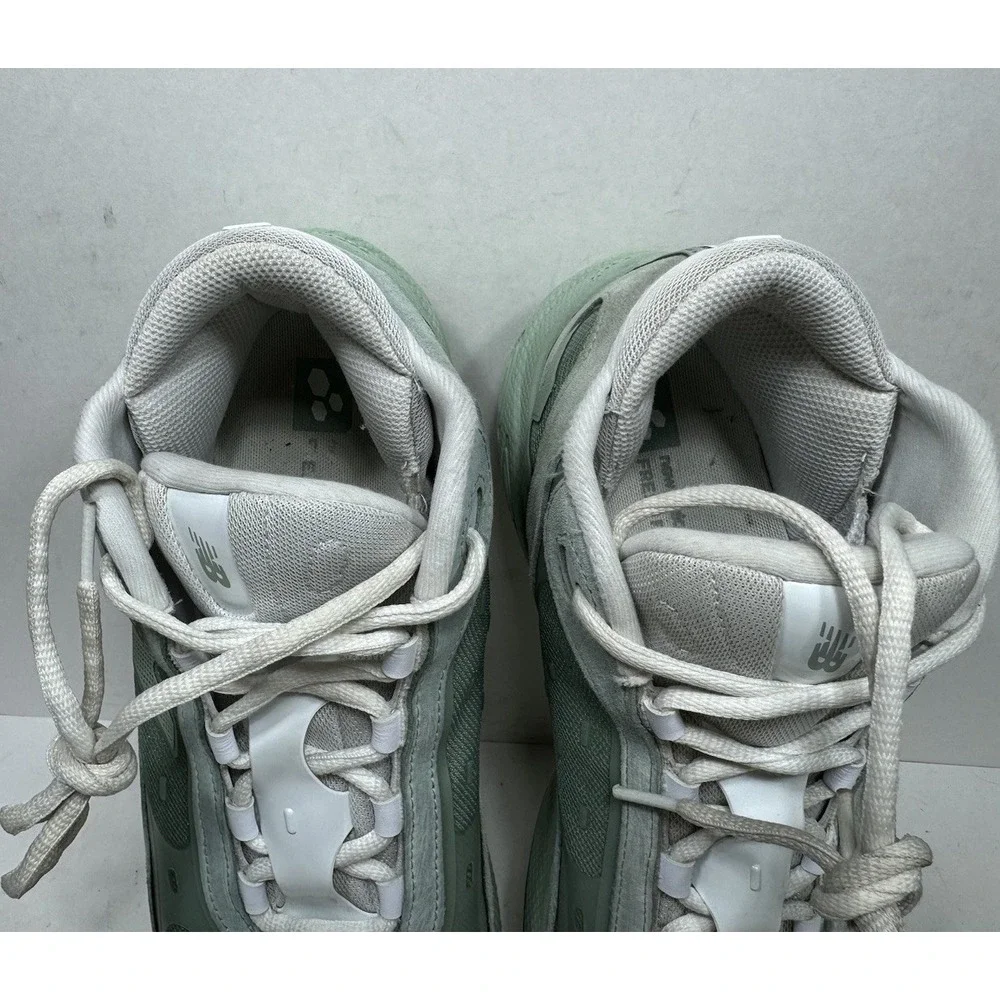 New Balance Fresh Foam BB V3 Green Men's Sz 13 2E Wide Basketball Shoes